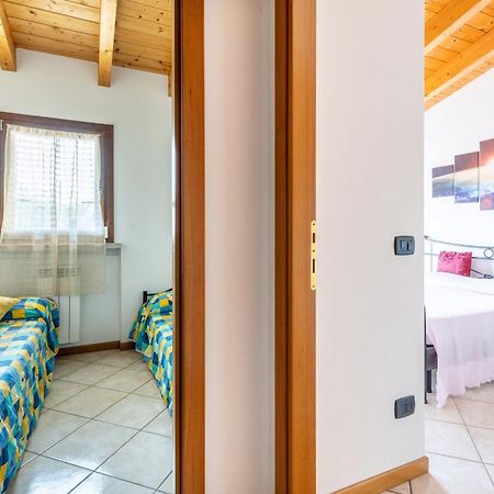 Residence La Corte Near Gardaland 카스텔누보델가다 외부 사진