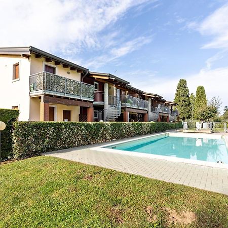 Residence La Corte Near Gardaland 카스텔누보델가다 외부 사진