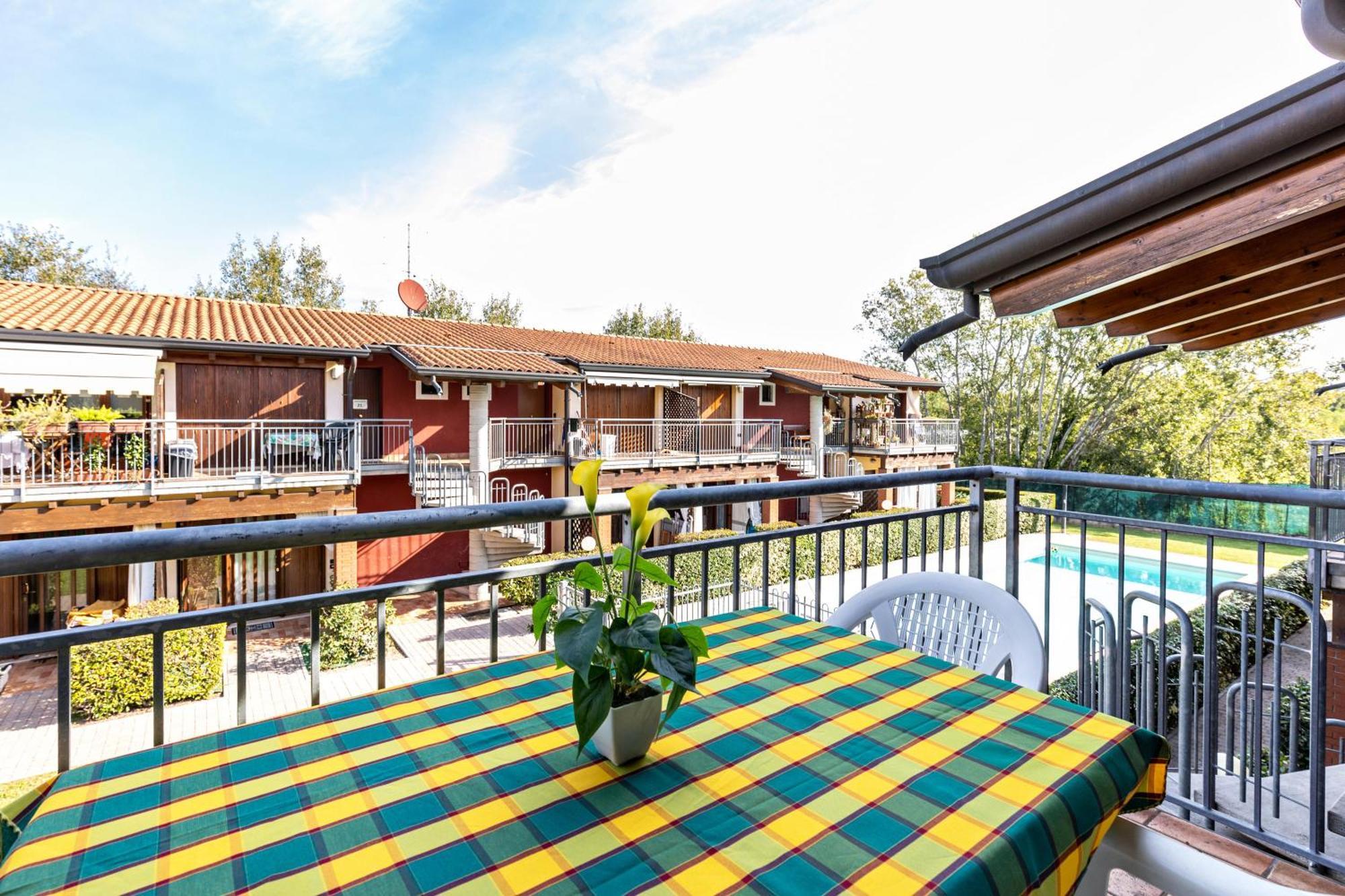 Residence La Corte Near Gardaland 카스텔누보델가다 외부 사진